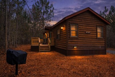 Disney Fort Wilderness - West Cabin - Close to I-75