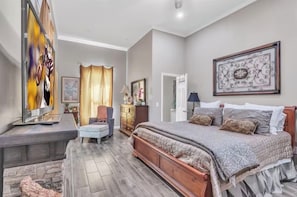 Fer et planche Ă repasser, Wi-Fi, literie fournie