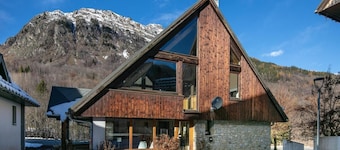 Balcon, parking, casier à ski, 50m², Saint Colomban des Villards