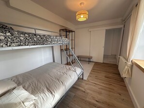 3 chambres, Wi-Fi, literie fournie