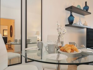 Dining - Sea Snug (Newquay)