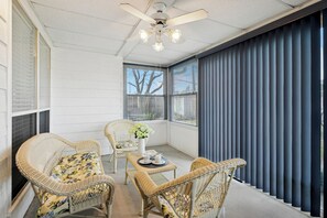 Interior - Crescent City Cozy Home (Slidell)