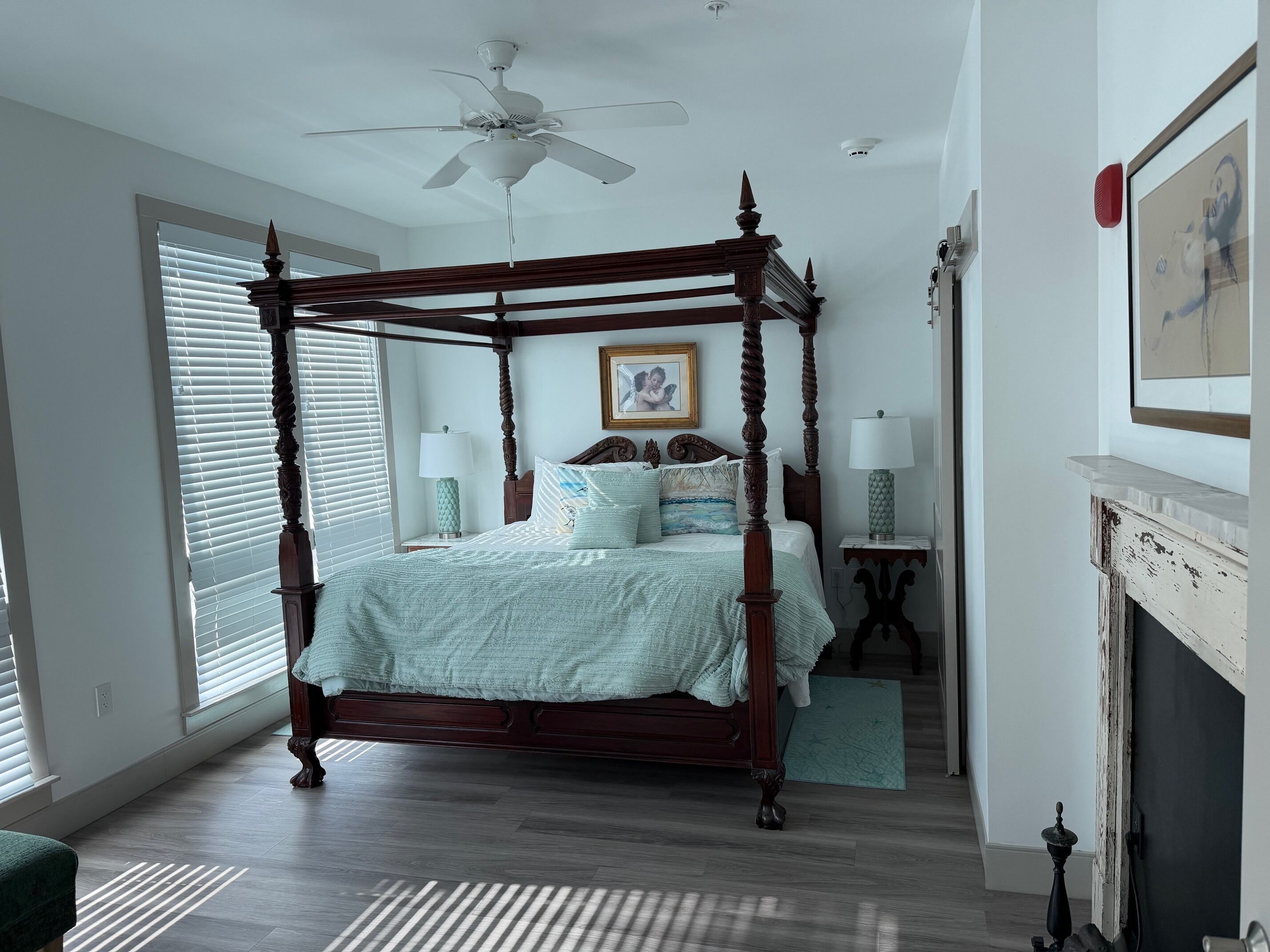 Luxury Suite, Balcony, Ocean View | Iron/ironing board, free WiFi