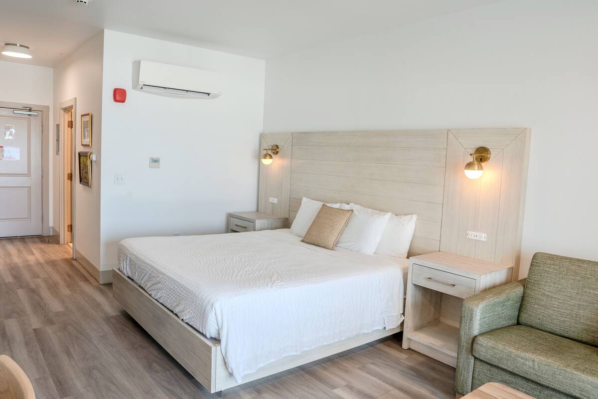 Standard Single Room, Balcony, Ocean View