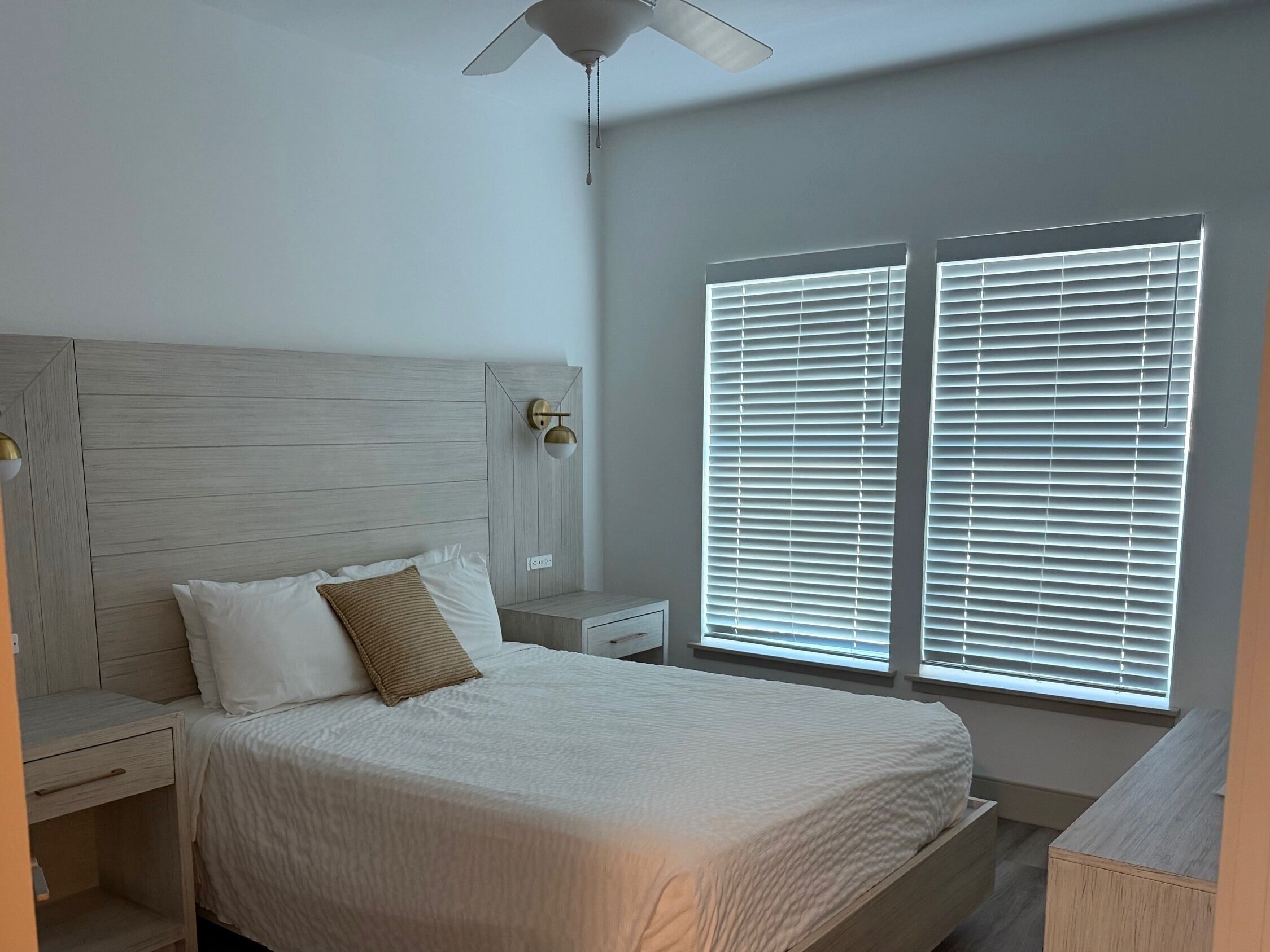 Standard Studio Suite, Balcony, Ocean View | Iron/ironing board, free WiFi