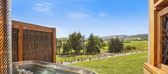 Limesprings Cottage - Milton Holiday Home