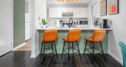 2BR 2BA Close to Downtown Cary