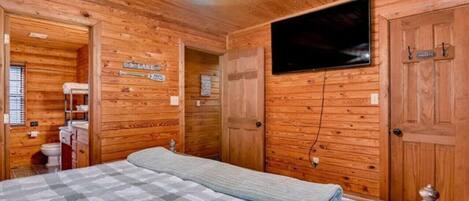 4 bedrooms, free WiFi, bed sheets