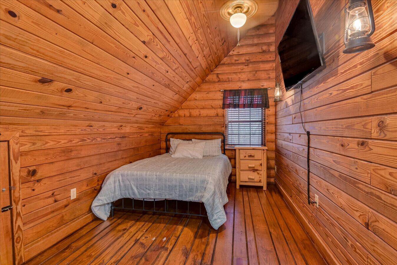 4 bedrooms, free WiFi, bed sheets