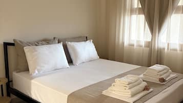 2 室のベッドルーム、アイロン / アイロン台、WiFi、ベッドシーツ