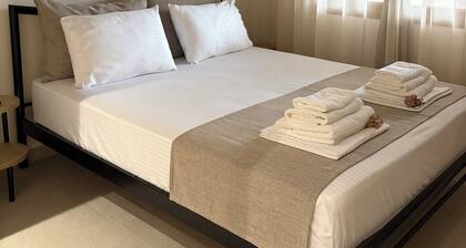 Mountain view ,3 minutes away from sea!
Θέα στο βουνό ,3 λεπτά από την θάλασσα!