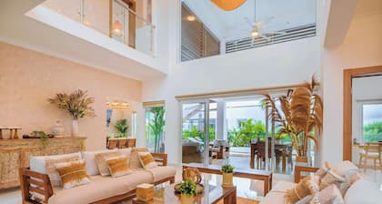 Luxury Tropical Villa Punta Cana: Private Pool, Jacuzzi, Family Friendly, Beach