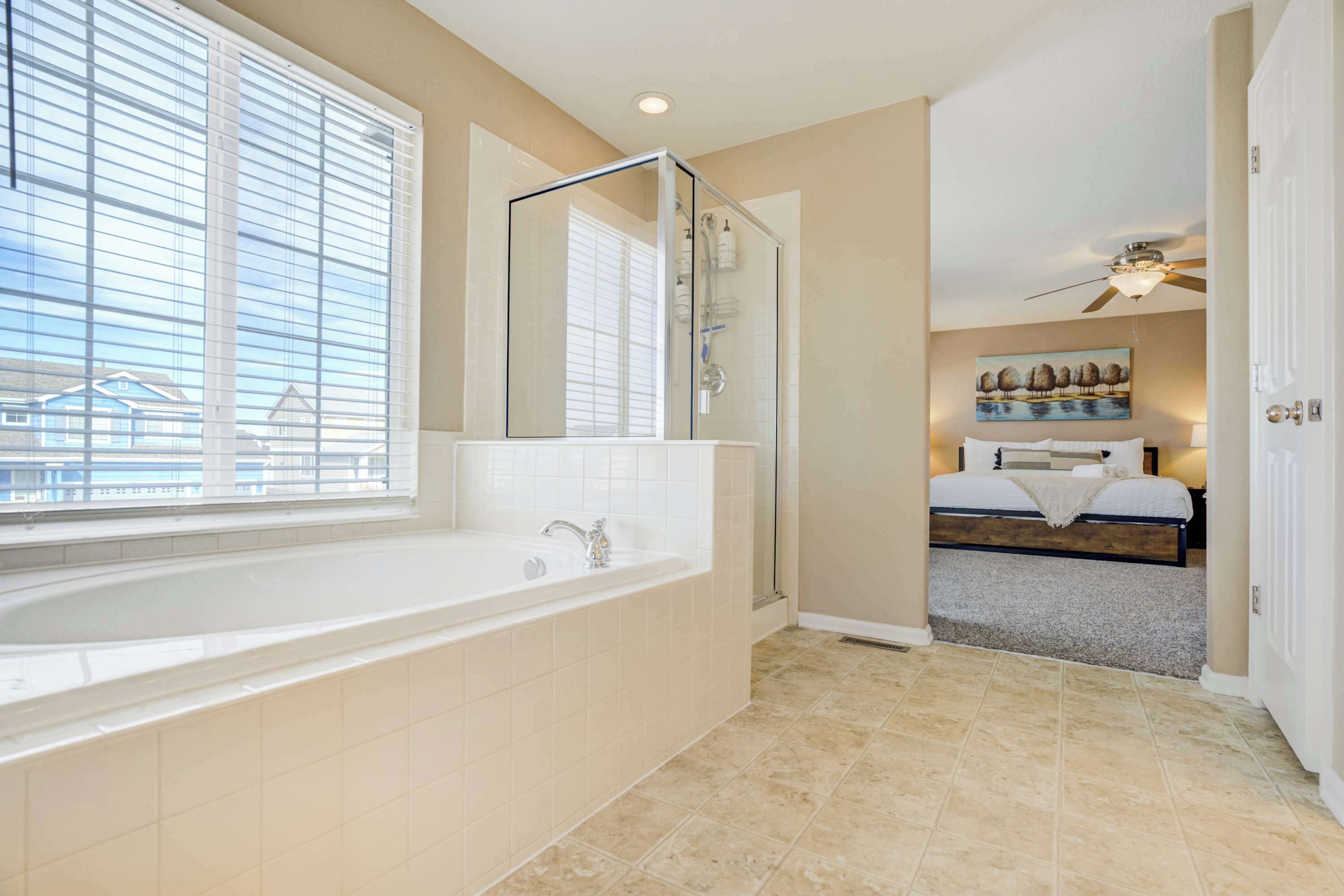 Shower, hair dryer, towels, shampoo