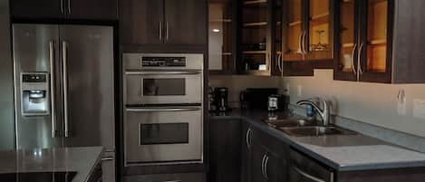 Superior-Penthouse, 1Â King-Bett und Schlafsofa, KĂŒche, Stadtblick | Eigene KĂŒche