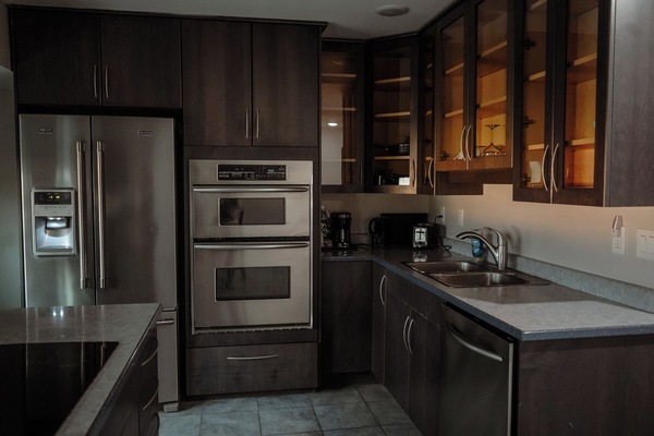 Superior Penthouse, 1 King Bed with Sofa bed, Kitchen, City View | Private kitchen | Mini-fridge, microwave