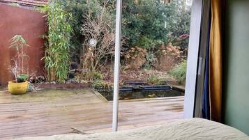 Fer et planche Ă repasser, Wi-Fi, draps fournis