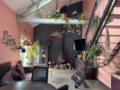La petite Maison Cocooning and its cosy garden