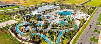 5 BD/ 4.5 BA/ Windsor Cay (16189 PF)