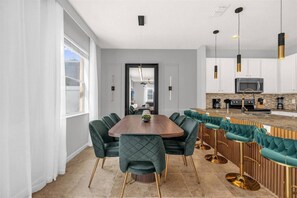 Dining - 4 BD/ 3 BA/ Bella Vida (550 LF) (Kissimmee)