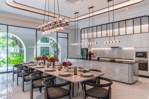 Dining - Suite Valencia 2BR The Title Legendary BangTao (Choeng Thale)