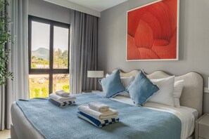 1 habitación, escritorio, tabla de planchar con plancha y wifi gratis 
