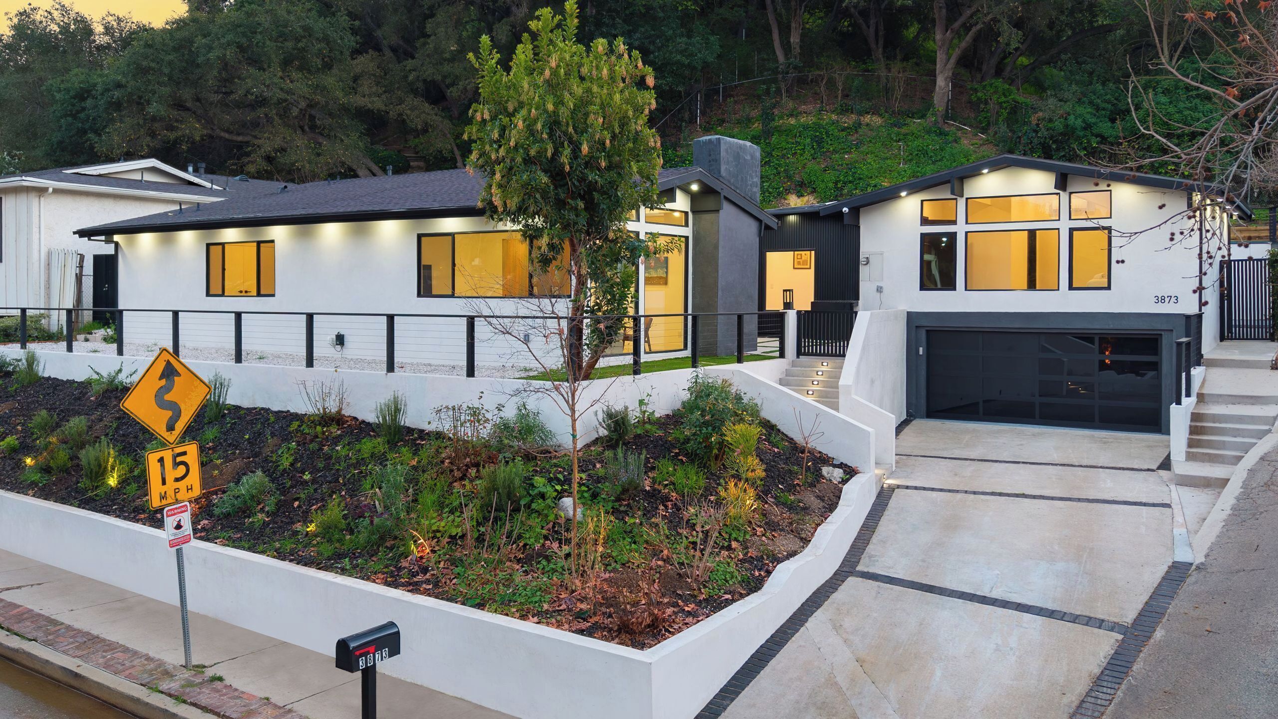 独立别墅 (4 Bedrooms) | 住宿正面