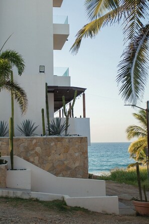 Property grounds - MrW| Luxurious 2-Bedroom Apartment in Torre Marsai (Punta Negra)