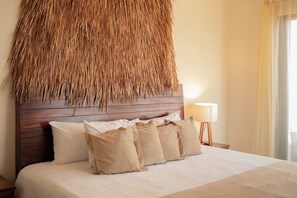 Iron/ironing board, bed sheets - Mr. W | Exclusive 2-Bedroom Condo in Torre Marsai (Punta Negra)