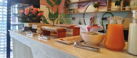 Daily buffet breakfast (USD 5 per person)