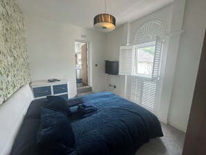 1 bedroom, iron/ironing board, WiFi, bed sheets - Lovely 1-bedroom apartment in Saint Helier perfect for your stay (Saint Helier)