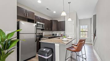 Townhome | Private kitchen