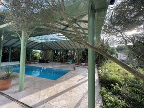 Indoor pool, outdoor pool