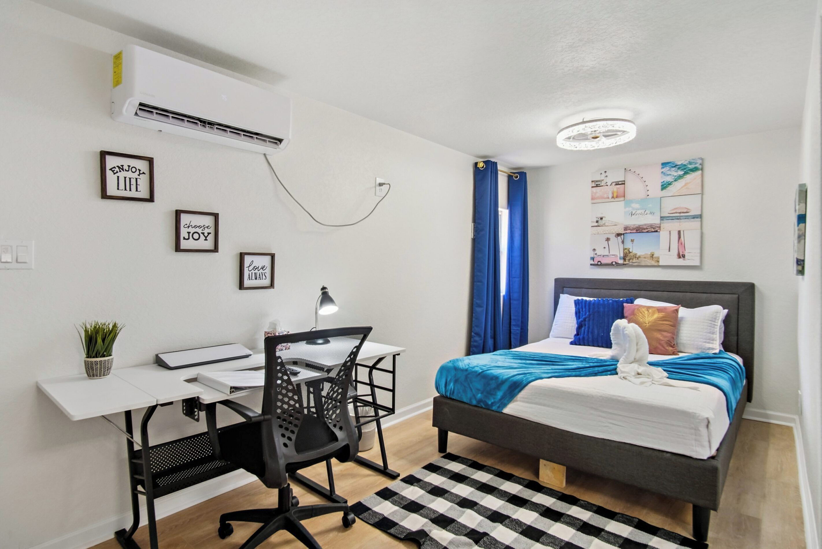 Silitysrauta/-lauta, Wi-Fi, vuodevaatteet