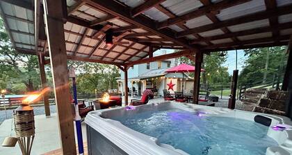 Hot Tub, Private Creek, Trout Fishing, Sauna, & Mountain View