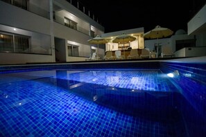 Outdoor pool - Annex Apartments (Ayia Napa)