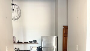 Unclassified image, 3 of 48, button - 2BR Executive Suite Downtown Cleveland (Cleveland)