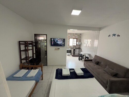 Angra Sol e Mar Suite: rest, comfort and enchanting beaches. Close to Brasfels.