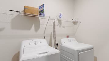 Apartment | Interior