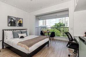 Studio Casal com Varanda | Individuell dekoriert, individuell eingerichtet