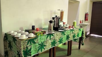 Free daily buffet breakfast