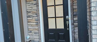 20 Min Drive to Nashville | Charming Balcony & BBQ💕