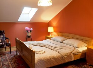 Internet, bed sheets - Apartments & Rooms Latin - Studio Apartment with Terrace (Plaski)