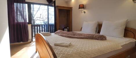 Internet, bed sheets