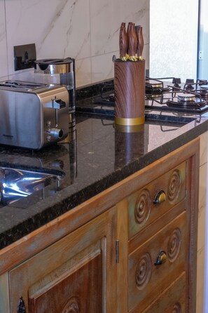 Luxury Apartment | Private kitchen | Electric kettle - Nana Suítes (Foz do Iguaçu)