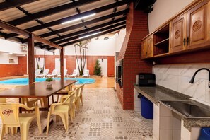 Área de parrilladas y picnic