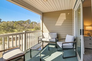 Property grounds - Pool & Hot Tub Access: True Blue Golf Resort Condo (Pawleys Island)