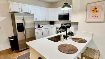 Microwave, oven, stovetop, dishwasher