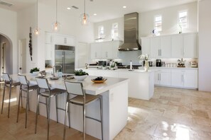Fridge, microwave, stovetop, dishwasher - 5,300-Sq-Ft Gem w/ Golf Course Views in La Quinta (La Quinta)
