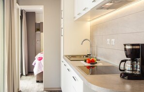Fridge, microwave, oven, dishwasher - Lovely (sta)caravan in Vabriga (Vabriga)