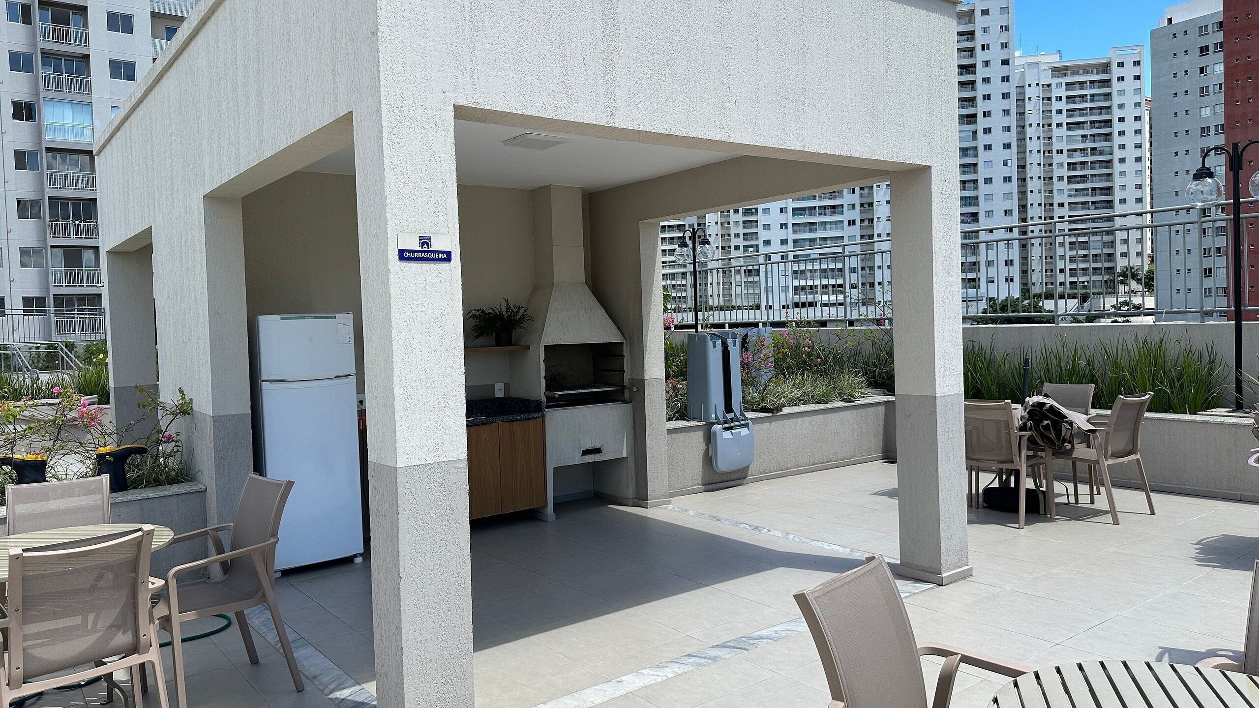 Deluxe-Apartment | Speisen im Freien